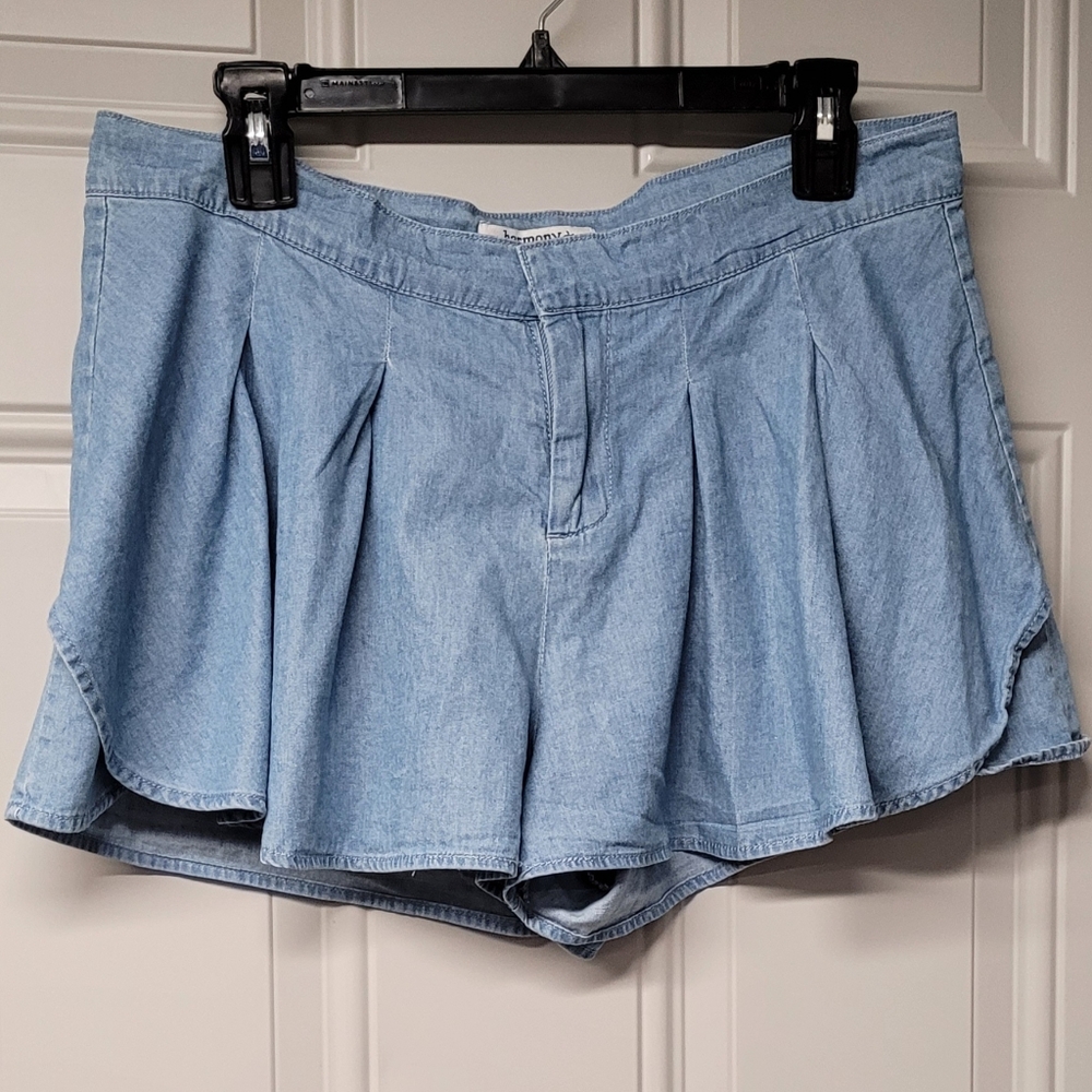 Harmony+ Havoc Shorts wraparound sides skirt-like Size L Soft Denim Pleated